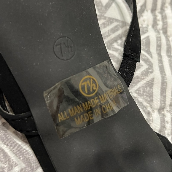 Black High Heels - Picture 2 of 5